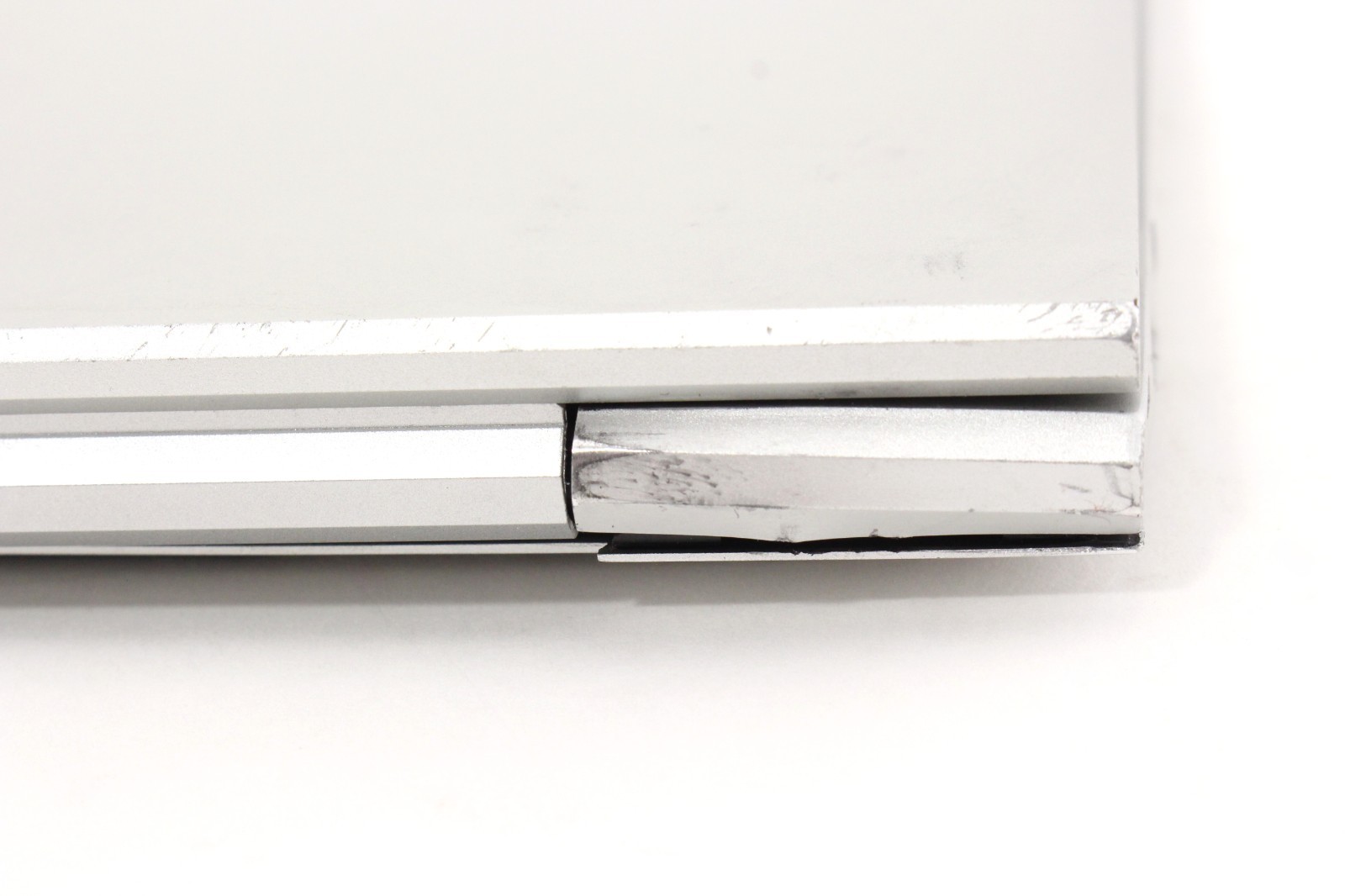 HP Elitebook 850 G8 15.6″ 256GB SSD 16GB RAM Win 11 2.4GHz i5-1135G7; 6181310