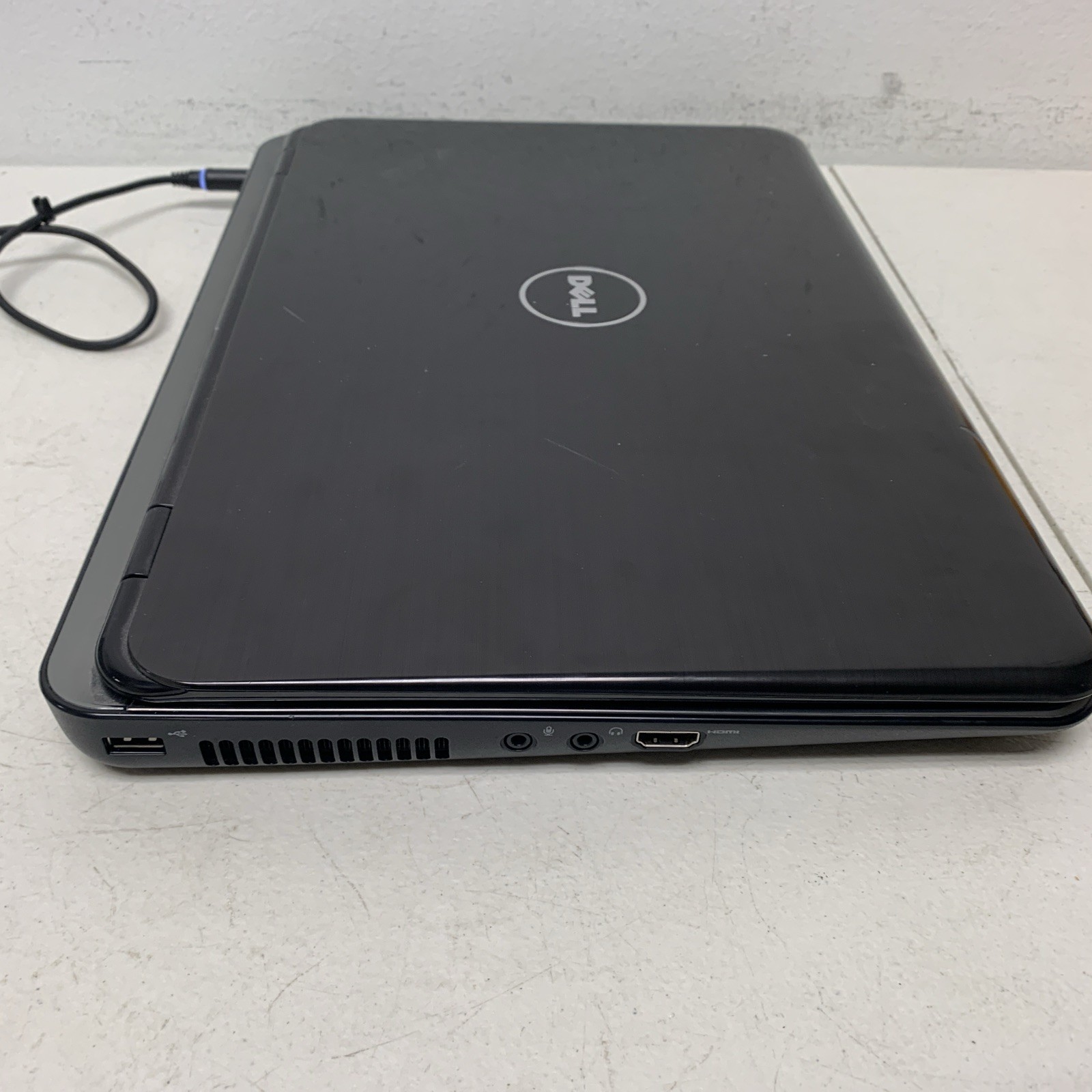 Dell Inspiron N5010 15.6″ Core i3 m370 2.40 GHz 8GB 500gb Hdd Wind 10 home Read