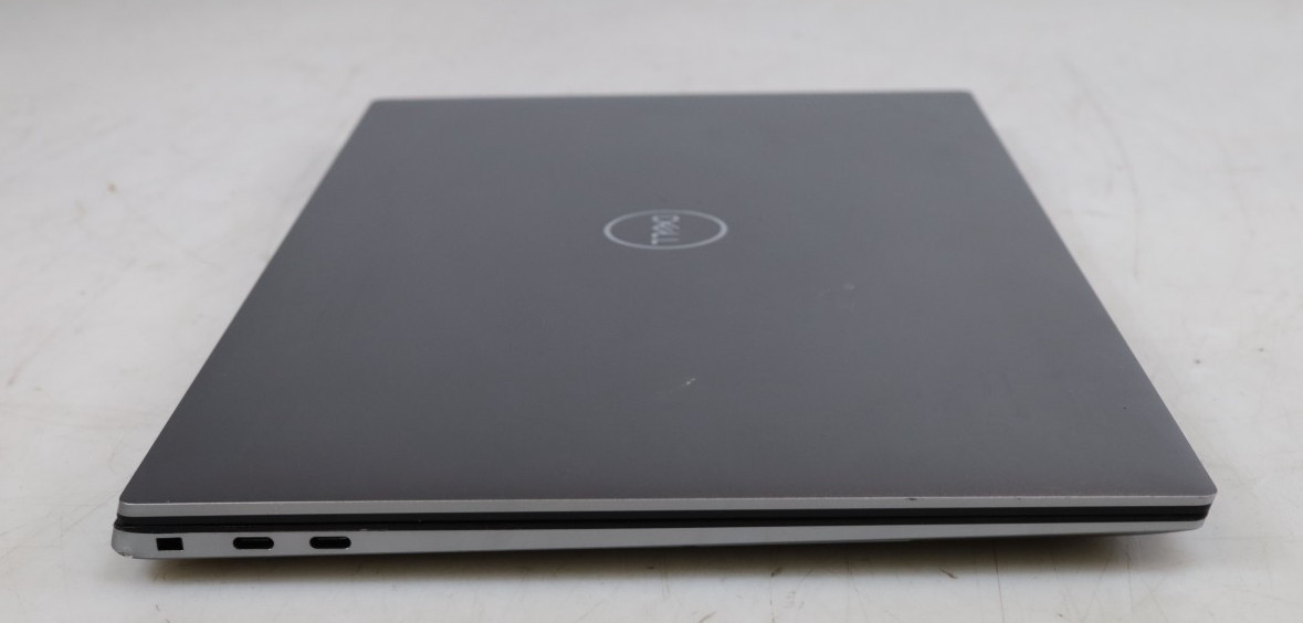 Dell PRECISION 5550 15.7″ Intel i9-10885H 4GB DDR4 QUADRO T2000 No HDD COA OS
