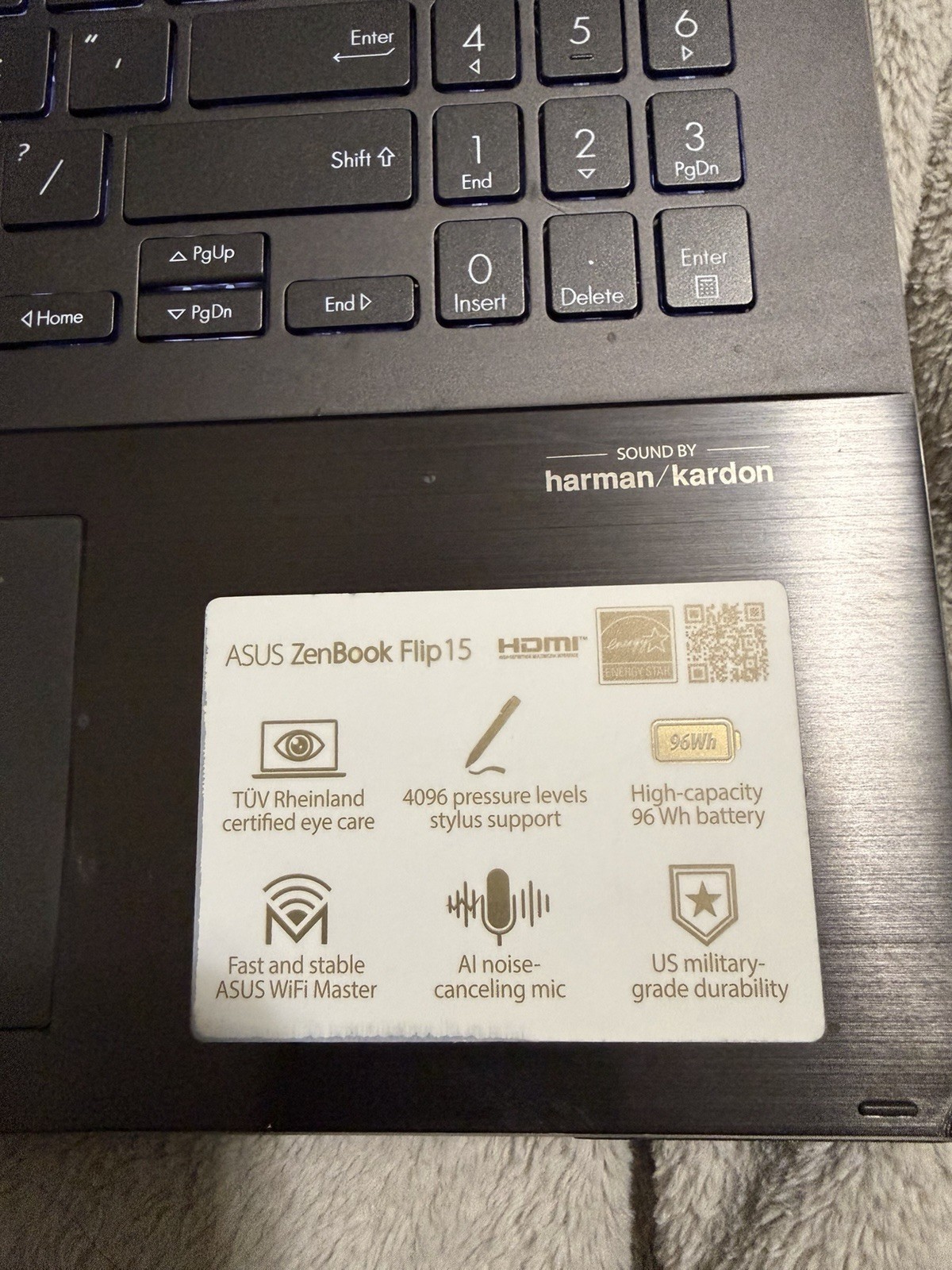Asus Zenbook Flip 15 Q528E I7 @ 2.8 GHz (11th gen) 16GB RAM 512GB SSD WIN 11