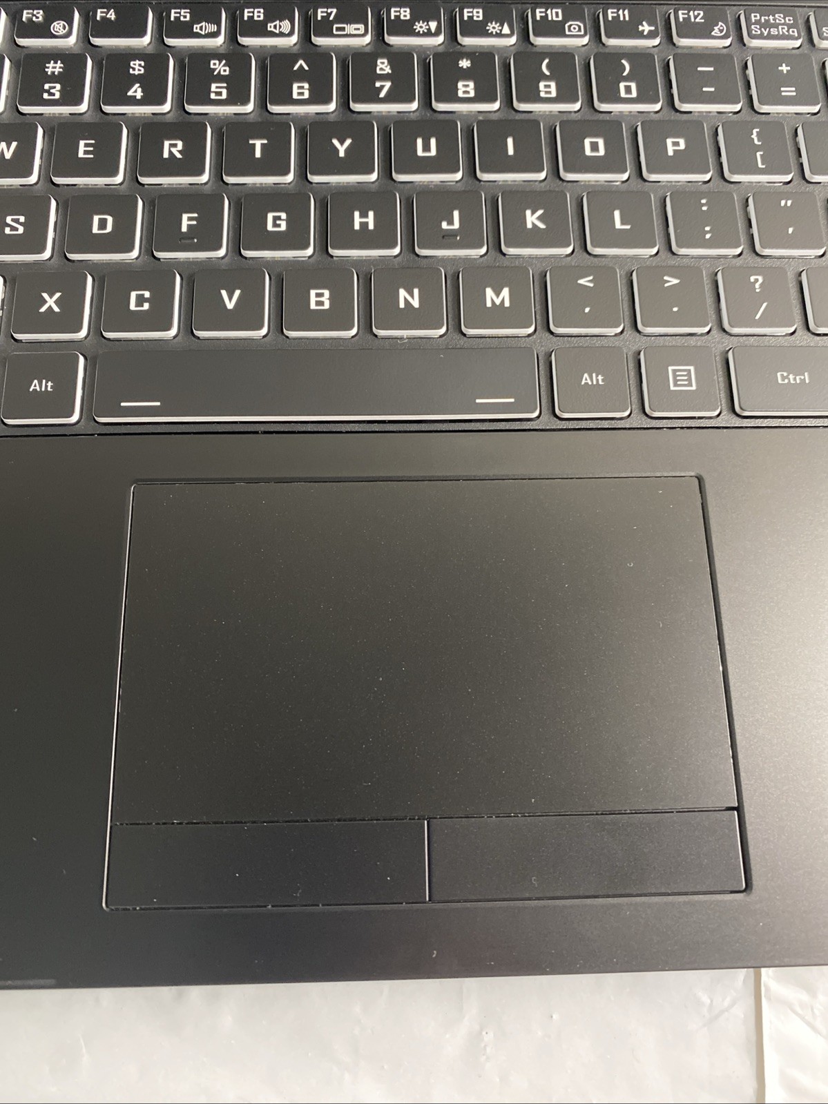 Gigabyte G5 GD 15.6”Gaming Laptop i5-11400H-RTX3050-16GB RAM- 512GB SSD- Read Me