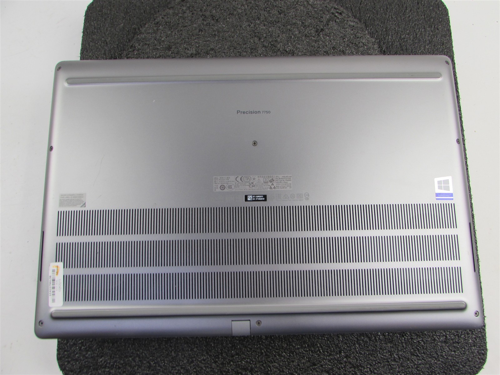 DELL PRECISION 7750 FHD CORE I7-10850H 512GB 64GB RAM RTX 4000 WIN 11 PRO NO BAT
