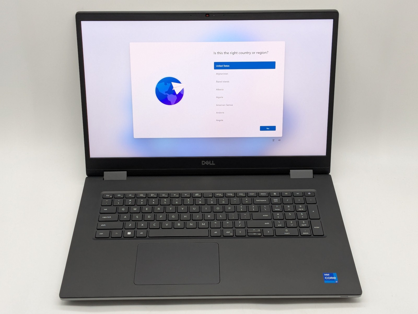 Dell Precision 7780 17″ FHD I7-13850HX 512GB SSD 32GB W11P RTX 2000 Backlit