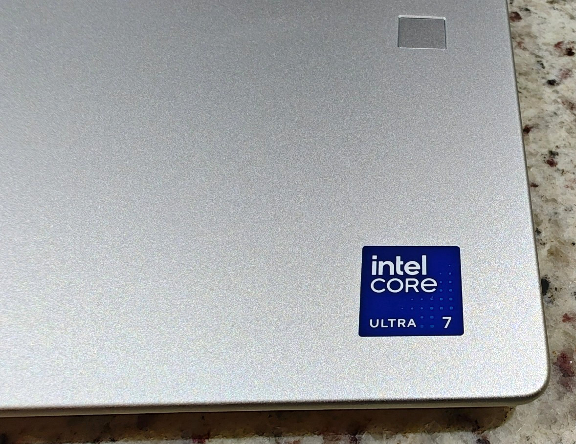 HP EliteBook 6 G1i (Touch) — Ultra 7 255H / 32GB Ram / 512GB SSD / WTY 2029