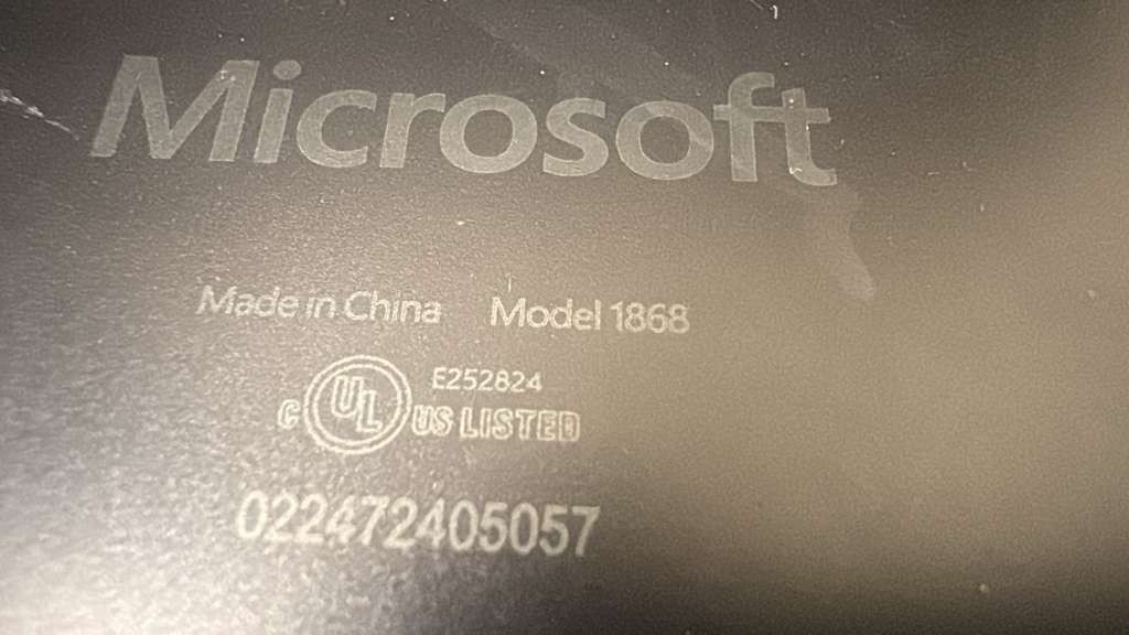 Microsoft Surface Laptop 3 1868 Intel Core i7-1065G7 16GB RAM 256GB SSD .