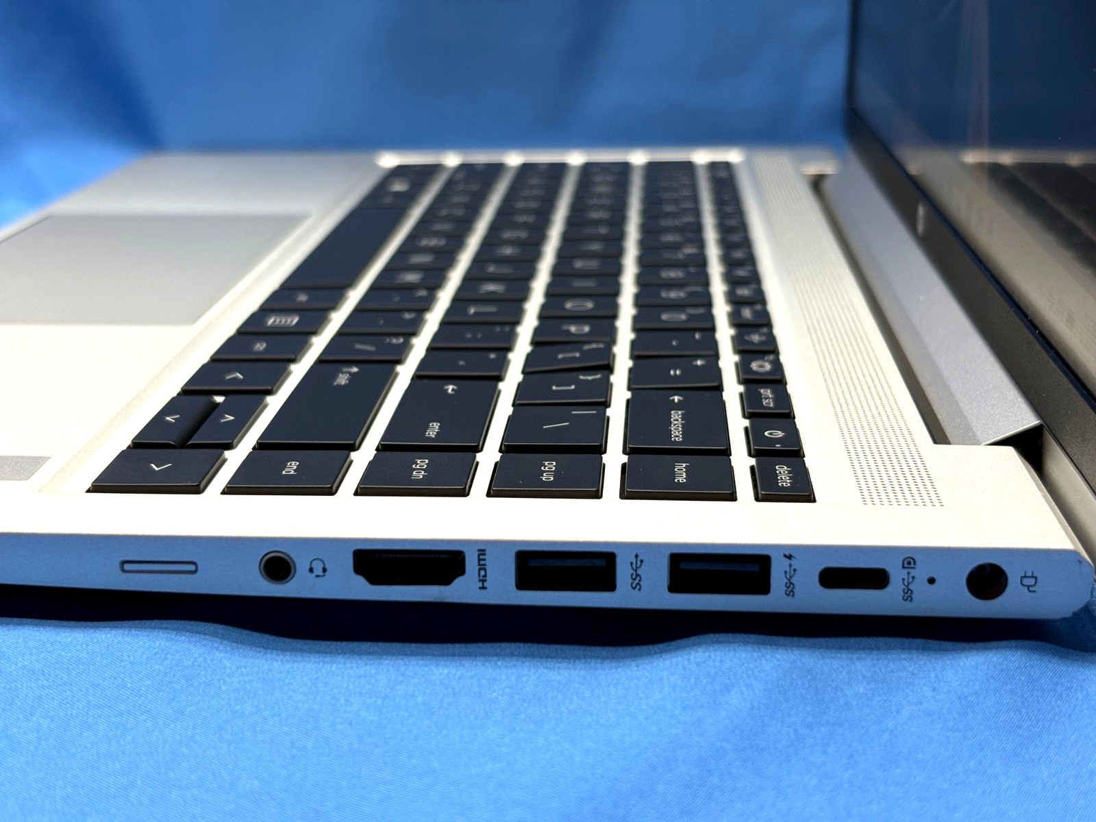 HP ProBook 445 G9 14″ Notebook AMD Ryzen5 5625U Radeon 32GB RAM 512GB SSD