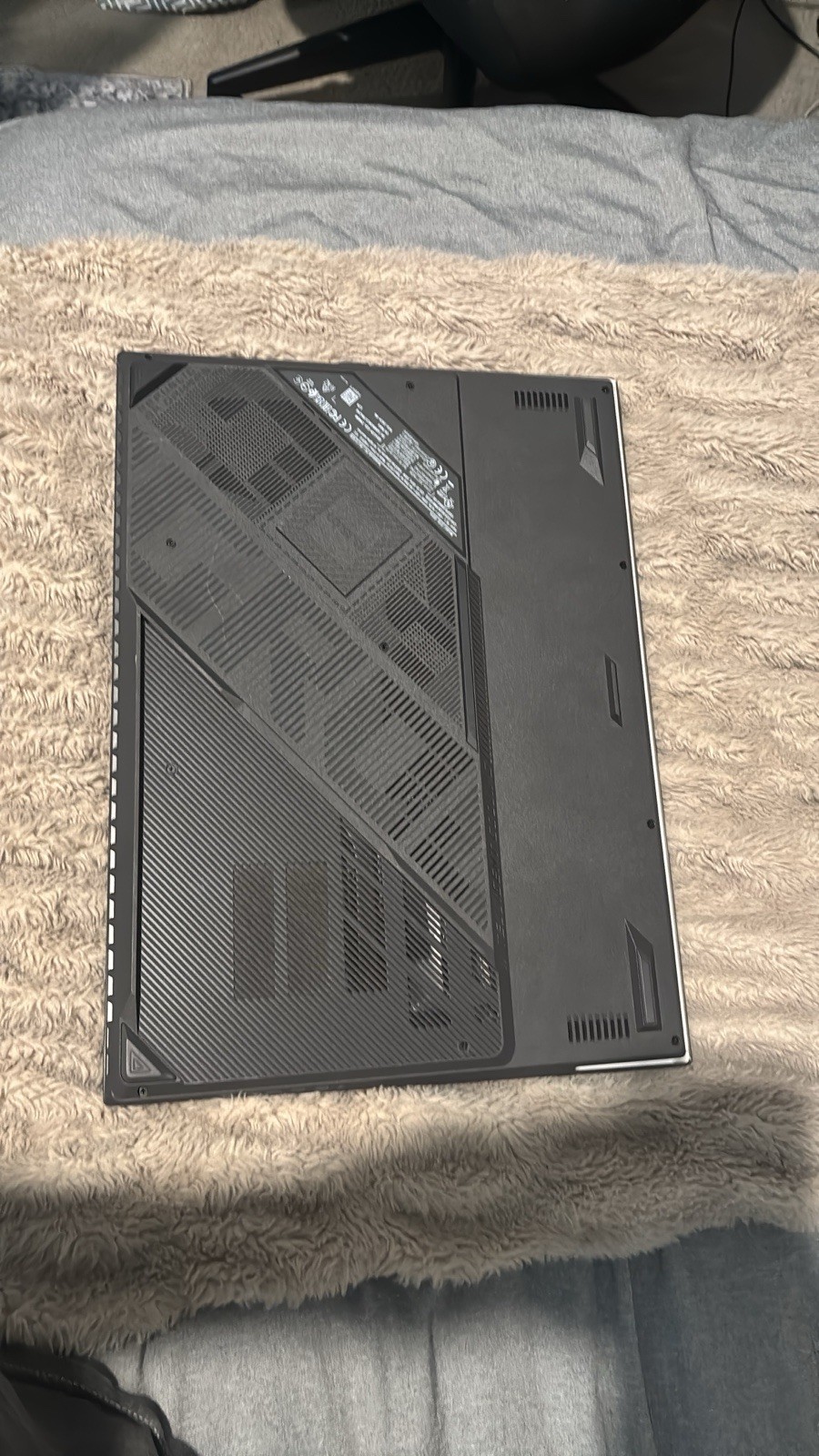 ASUS ROG Strix G18 18in 2560×1600 i9-14900HX RTX 4080 64GB 4TB SSD W11P