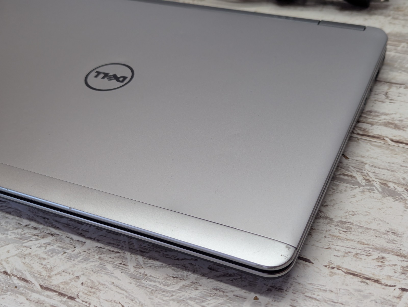 Dell Latitude E7440 14″ Laptop i5-4300U 2.5GHz 250GB 8GB WINDOWS 10pro Read