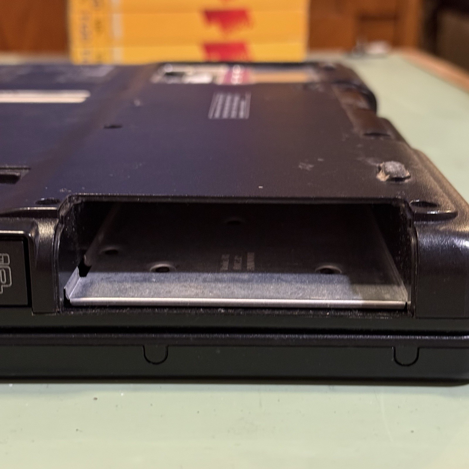 Vintage Dell Inspirion 1200 Laptop Model PP10S Untested For Parts Repair