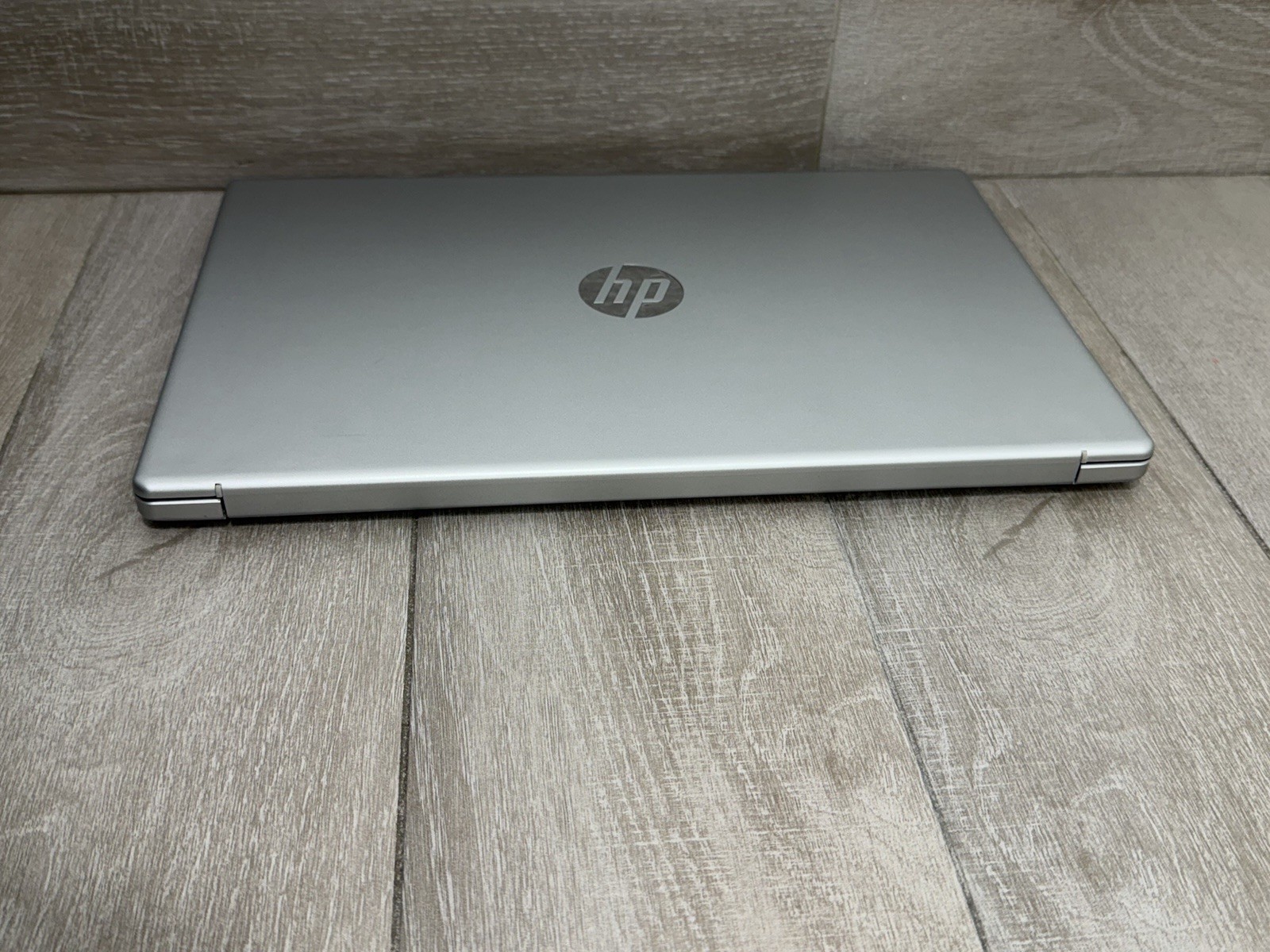HP 15-FD0127DX 15.6″ Touch Laptop Core i7-1355U 16GB RAM 512GB NVMe Win-11