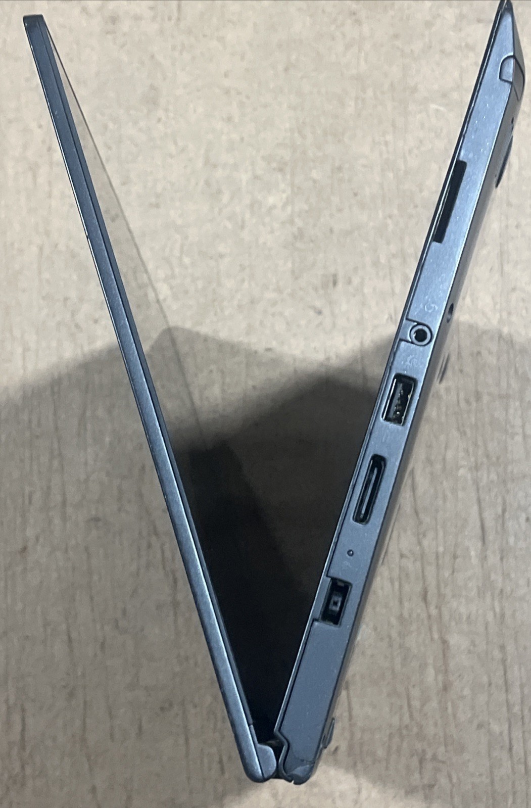 Lenovo Thinkpad Yoga 460 Intel i7-6500U 8GB RAM 256GB SSD No OS