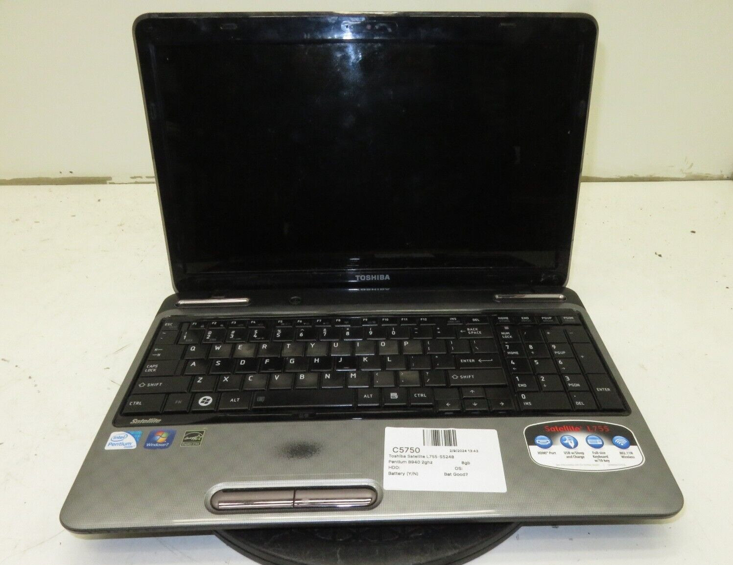 Toshiba Satellite L755-S5248 Laptop Intel Pentium B940 8GB Ram No HDD or Battery