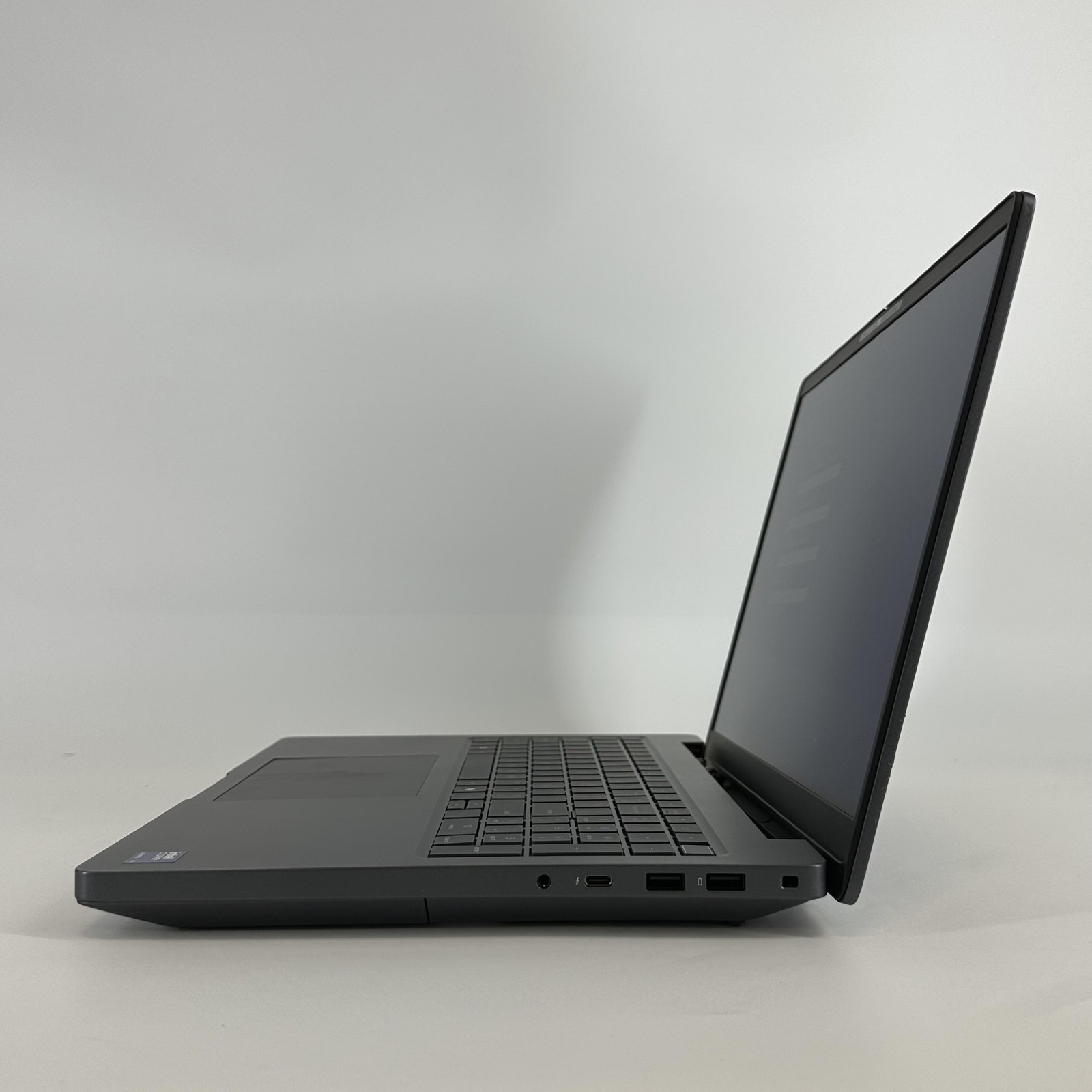 Dell Pro Max 16 Plus MB16250 FHD+ Ultra 9 285HX 64GB 2TB RTX PRO 2000 Blackwell