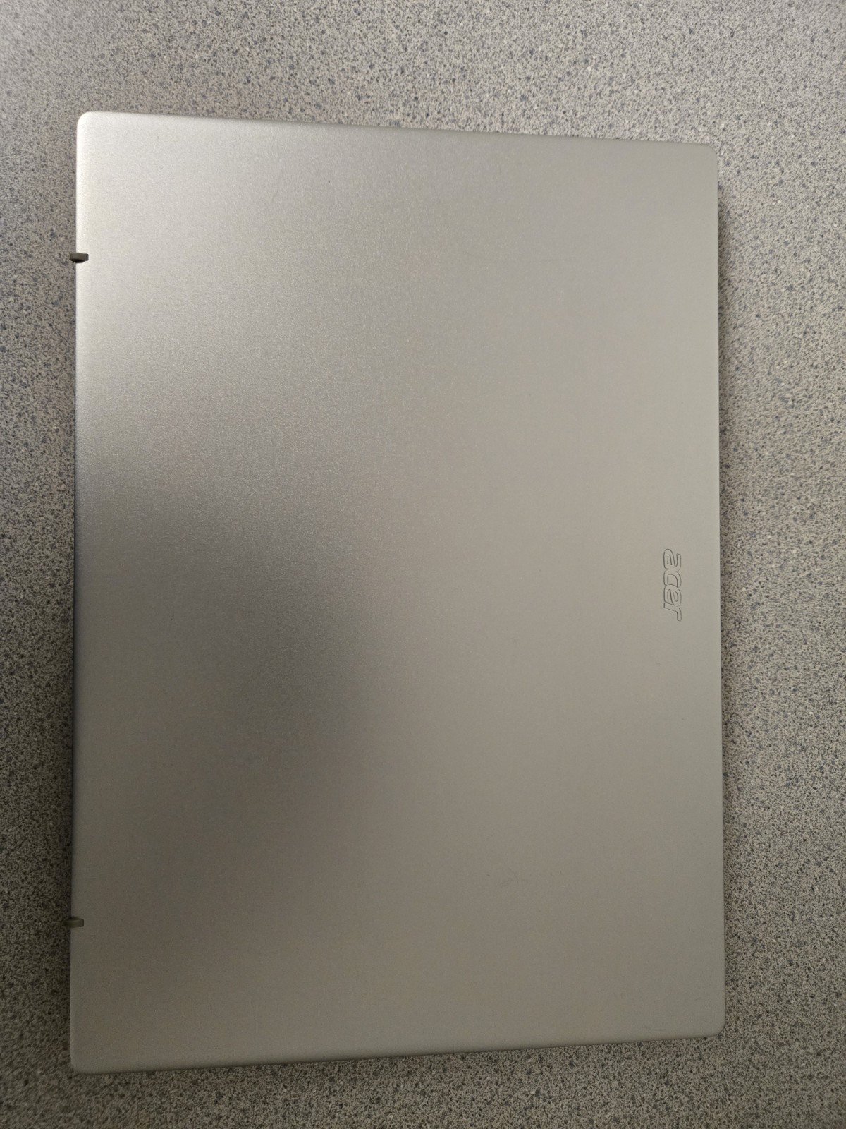 Acer Swift Go Intel Core i7 – Evo Thin & Light – (SFG14-71T-72QV) 65w charger!