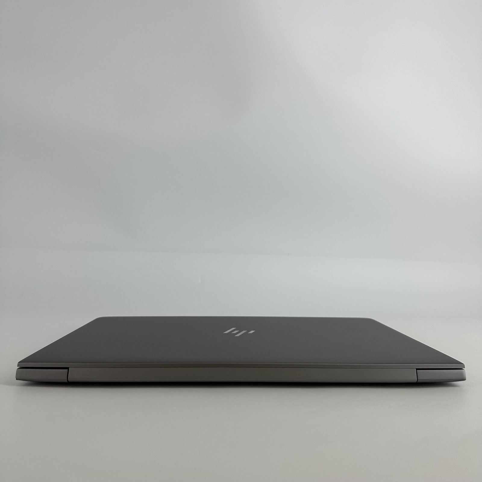 HP ZBook 15u G5 15.6 FHD i7-8650U 1.90GHz 16GB 512GB SSD AMD Radeon Pro WX 3100
