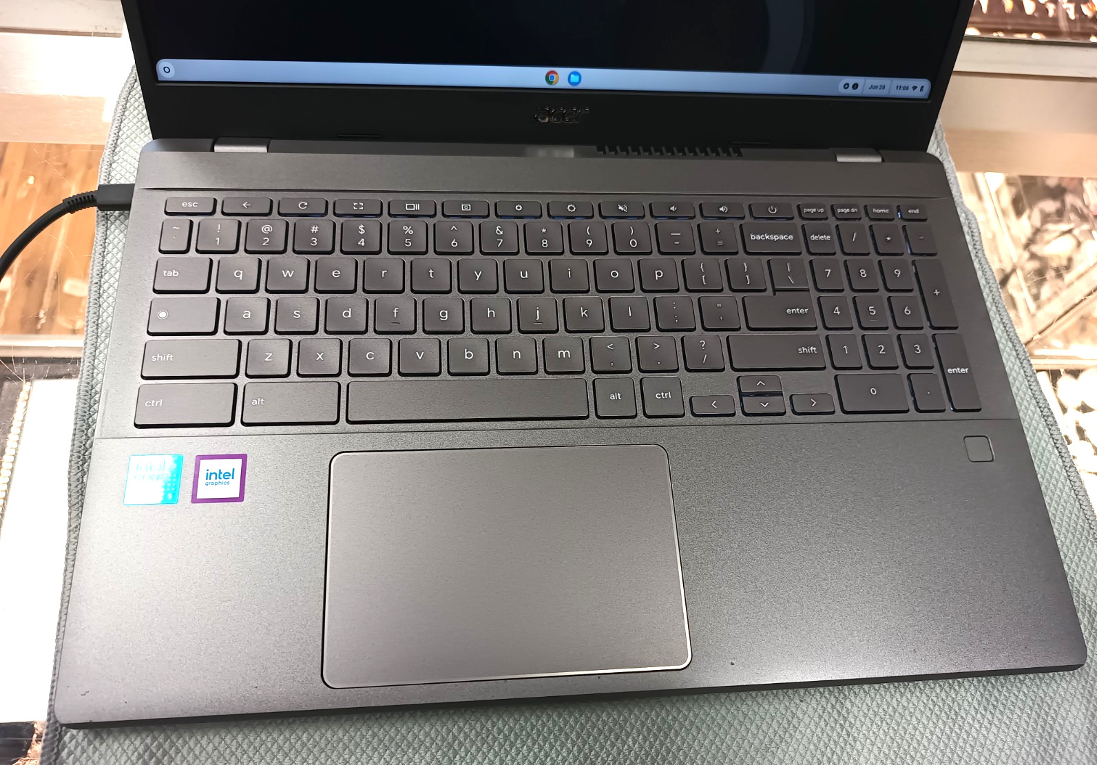ACER 515 15.6″ Chromebook Plus Intel® Core i5 8GB DDR5 256GB SSD Laptop Working!