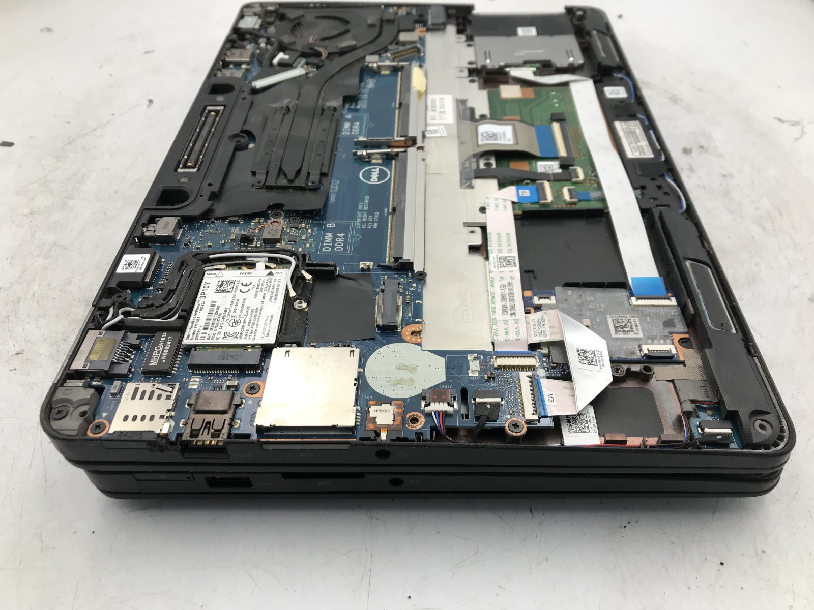 DELL LATITUDE E7270 – LOT OF 2 -FOR PARTS/REPAIR- INTEL I5 6TH GEN – NO RAM – BB