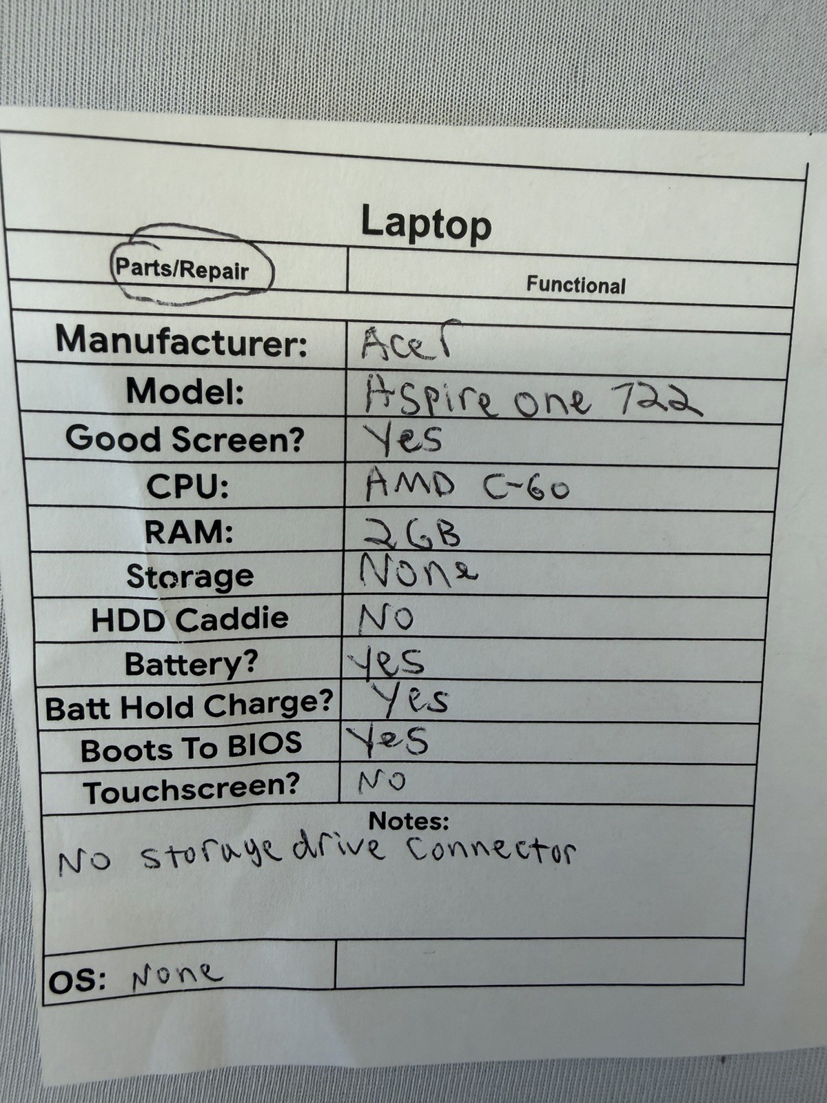 Acer Aspire One 722 Laptop – Good Screen – AMD C-60 – Read Des