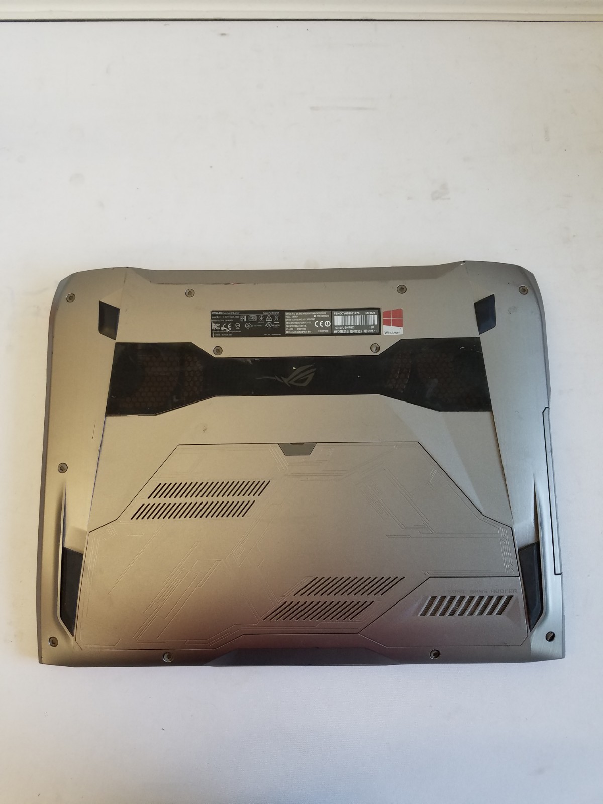 ASUS G572V Gaming Laptop Intel i7-6700HQ 12GB RAM 128GB SSD BAD BATT Win 10 READ