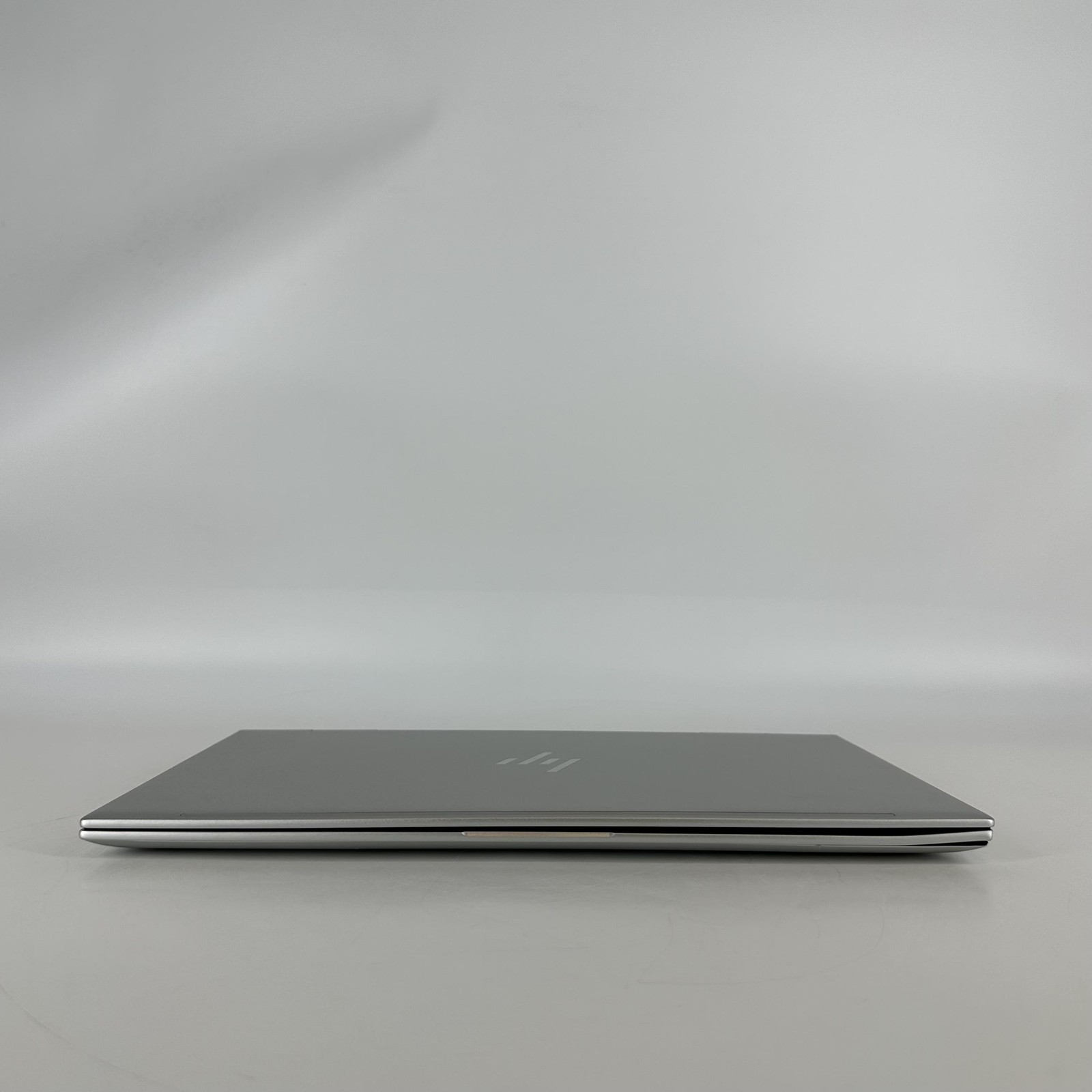 HP Envy x360 15.6 FHD TOUCH 2.1 GHz i7-1260P 16GB 512GB SSD Good FRAME GAP