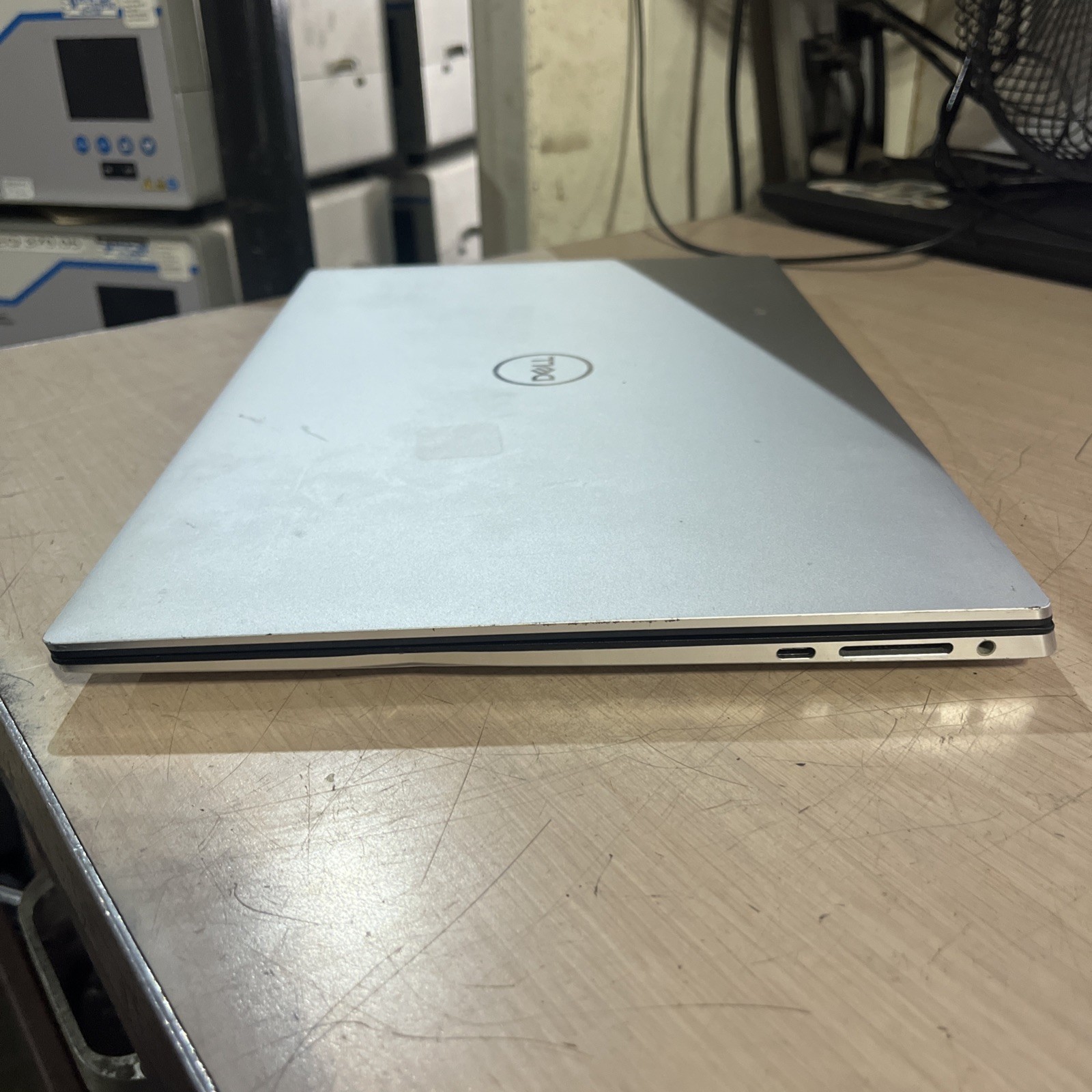 DELL XPS 15 9500 INTEL CORE I7-10750H 16GB RAM NO HD