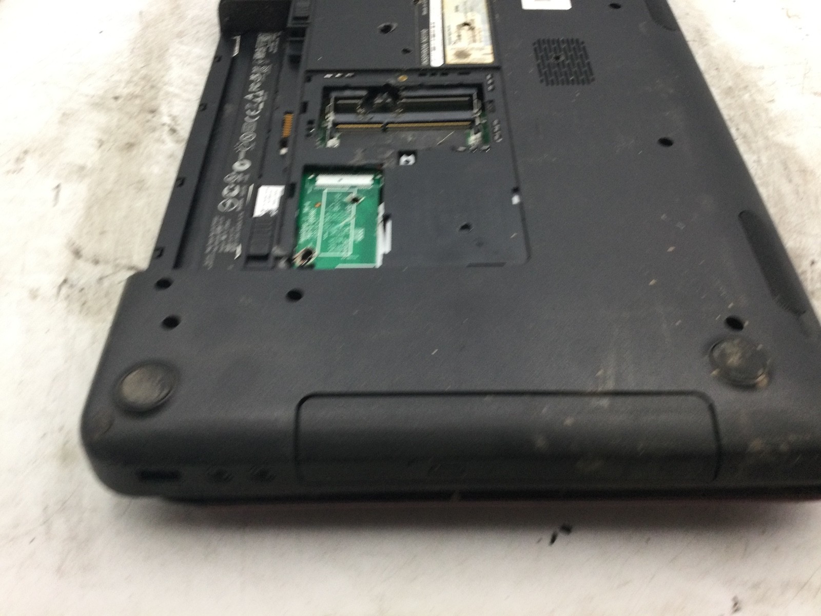 DELL INSPIRON N5110 – FOR PARTS – INTEL CORE I5 – NO RAM – READ DESCRIPTION – BB