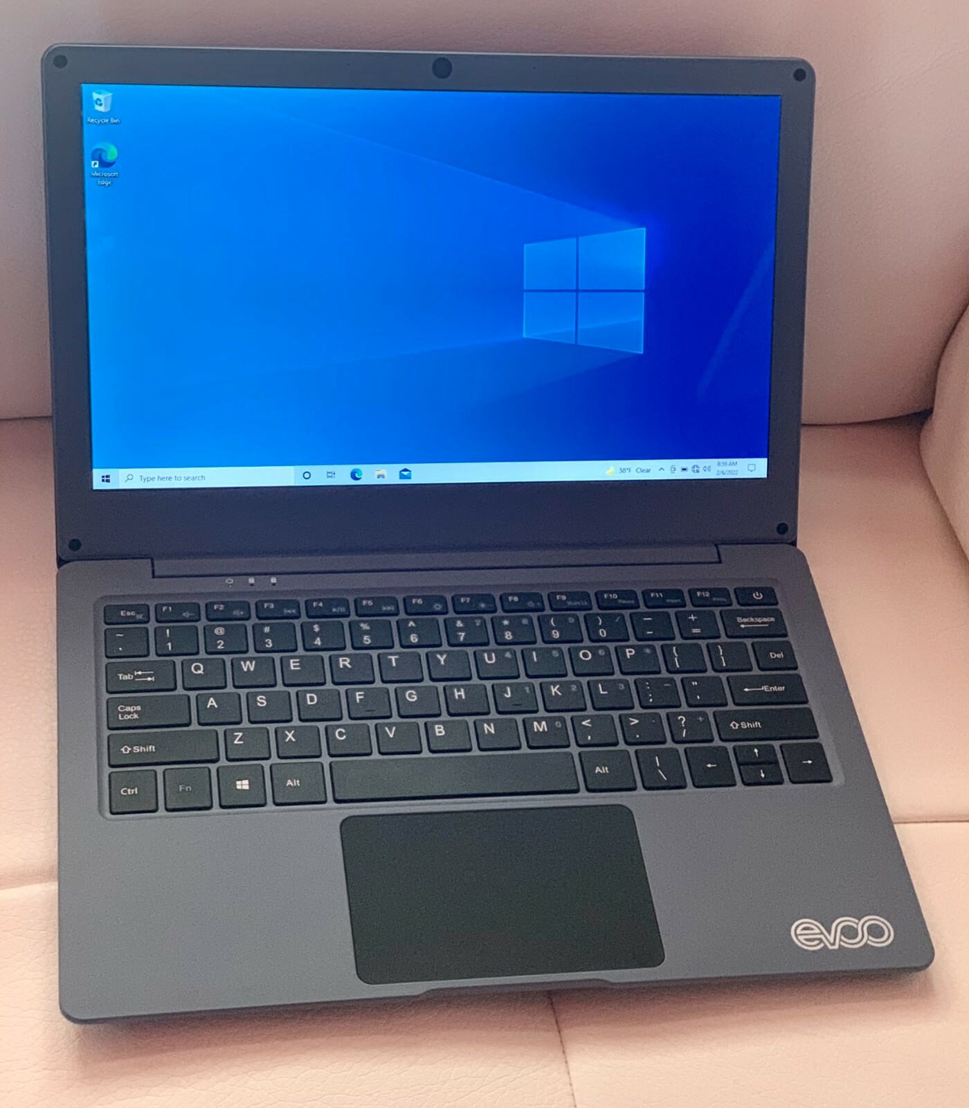 Evoo Windows 11/10 Dual Boot Ultra Slim 11.6″ 64GB/256GB SSD; 4GB RAM IPS Laptop