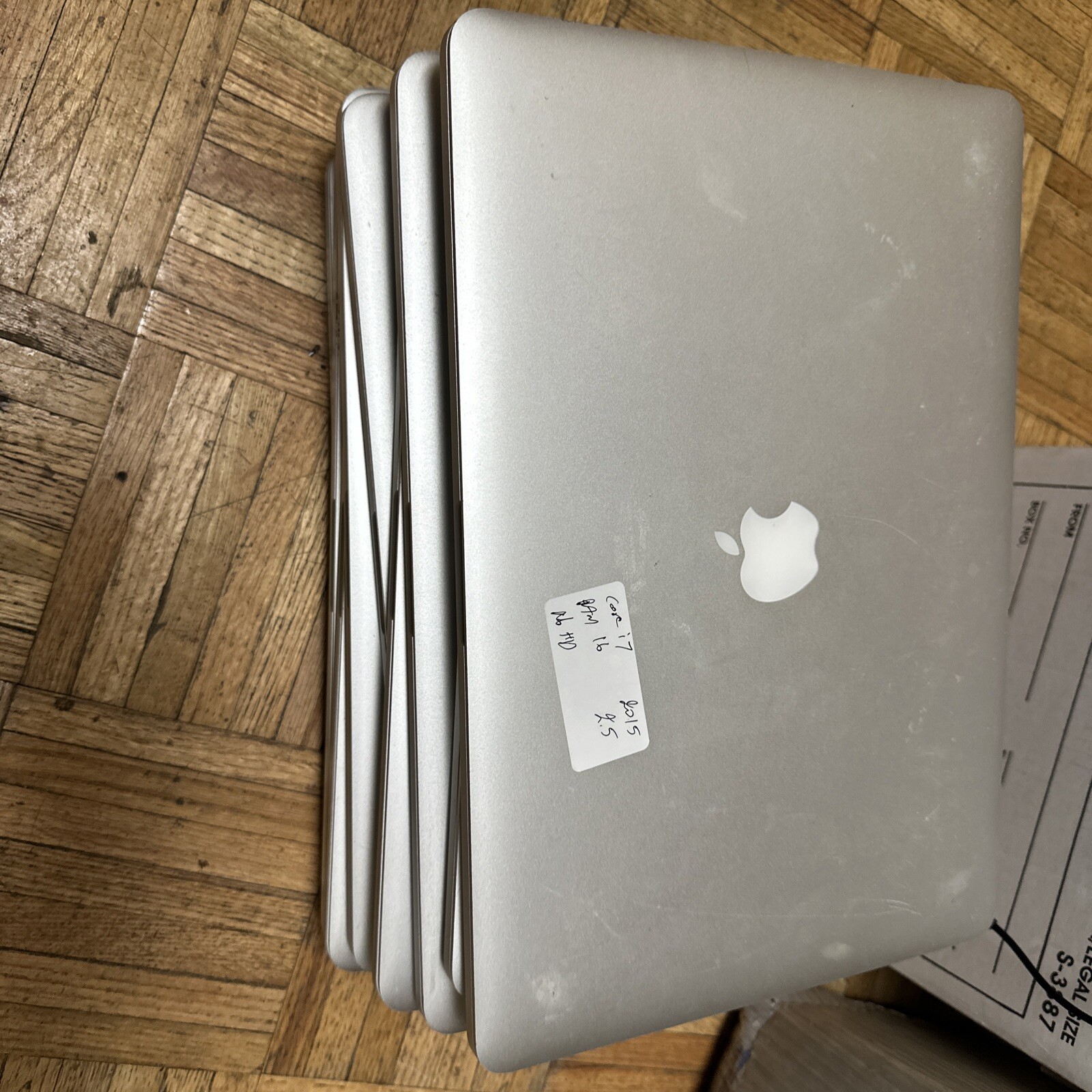9 Mixed MacBooks Pro No Hard-rives