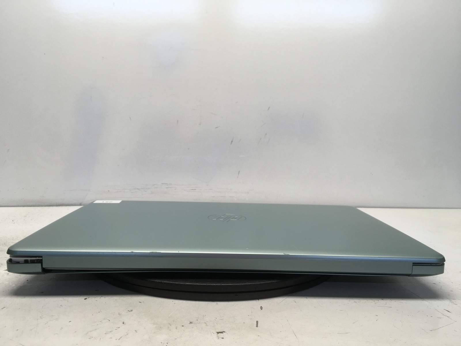 HP 17-BY4007CY Intel i3-1125G4 2GHz 8 GB NO HDD No Batt