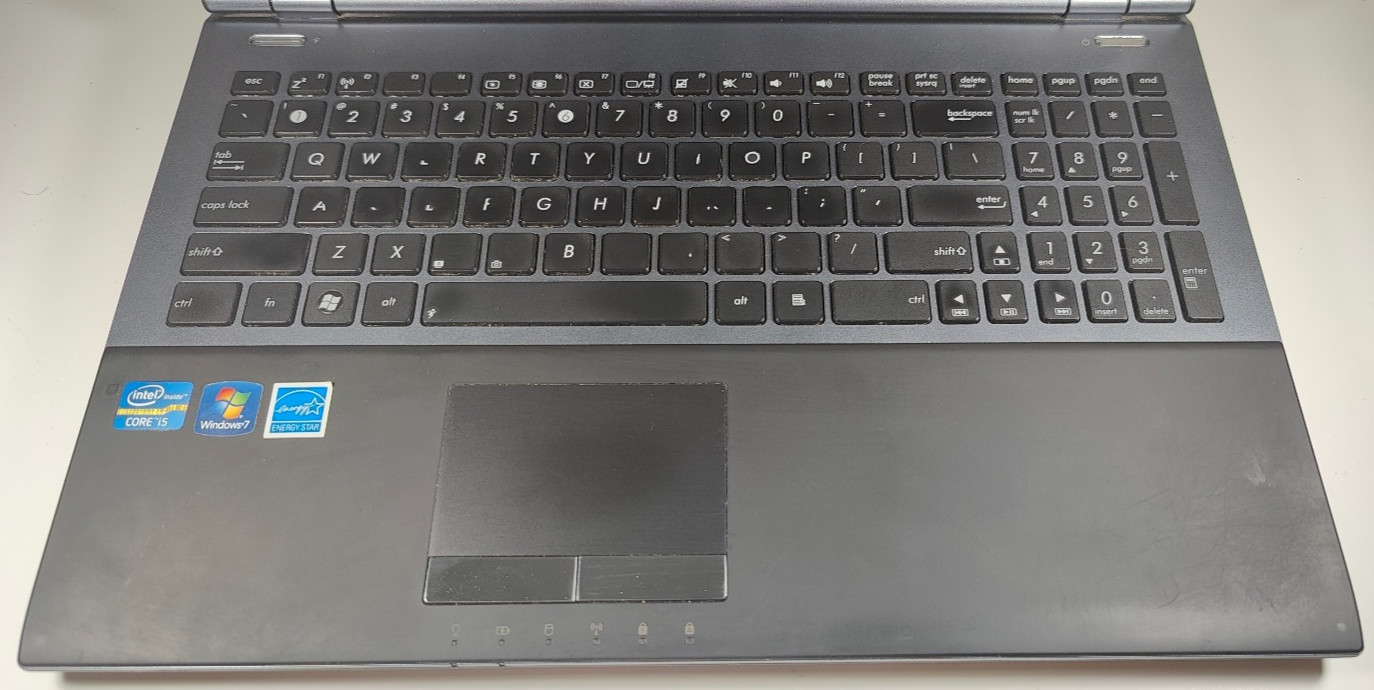 Asus U56E-BBL6 Core i5-2430M 2.4GHz/8GB RAM/256GB SSD/15.6″ Win11