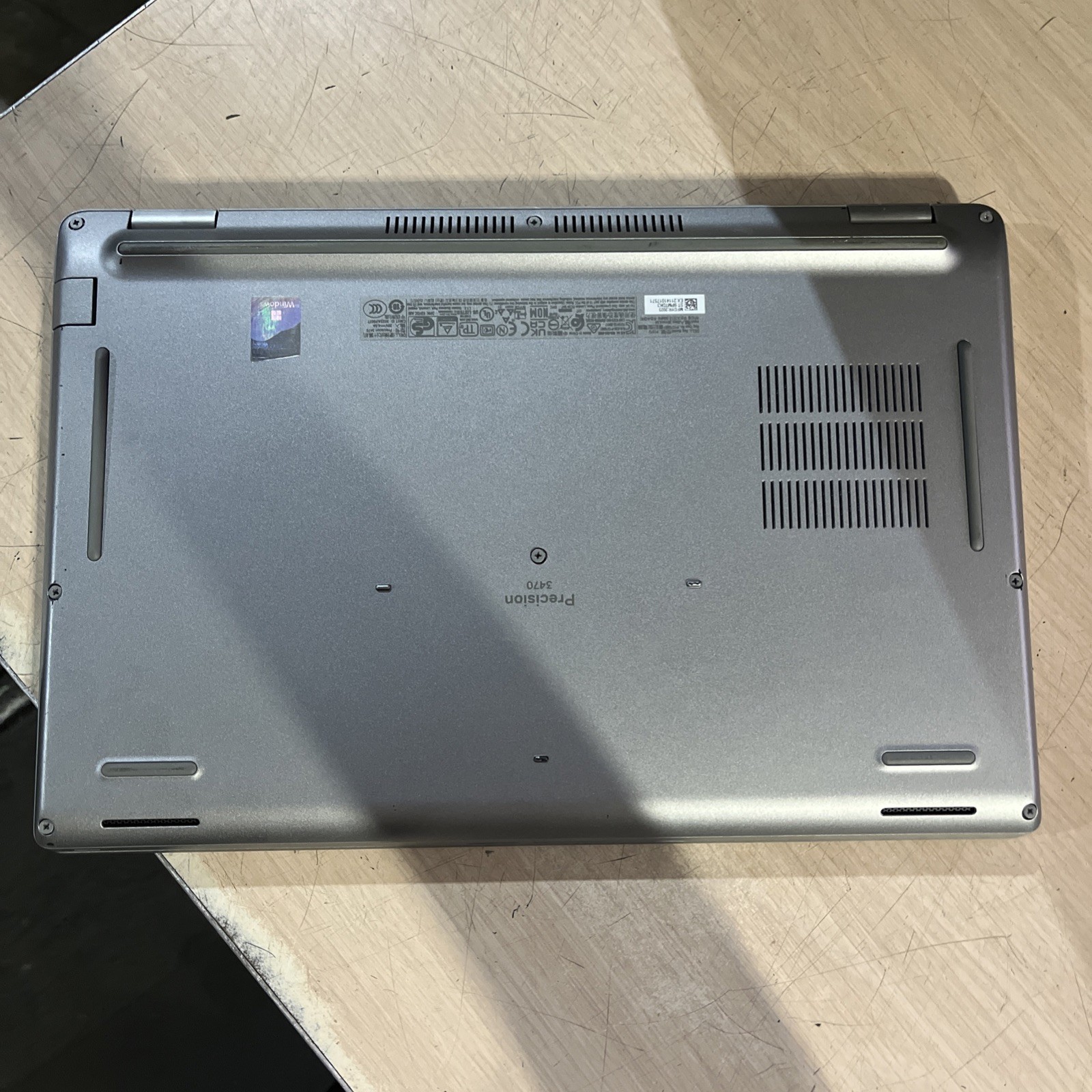 DELL PRECISION 3470 INTEL CORE I5-1250P 16GB RAM NO HD ‘