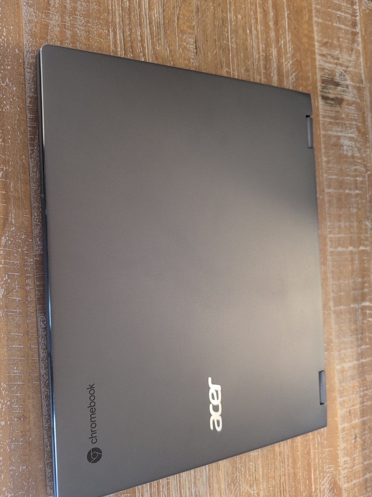 Acer Chromebook Spin 713 13.5″ (128 GB HDD, Intel Core i5-10210U, 4.2 GHz, 8 GB