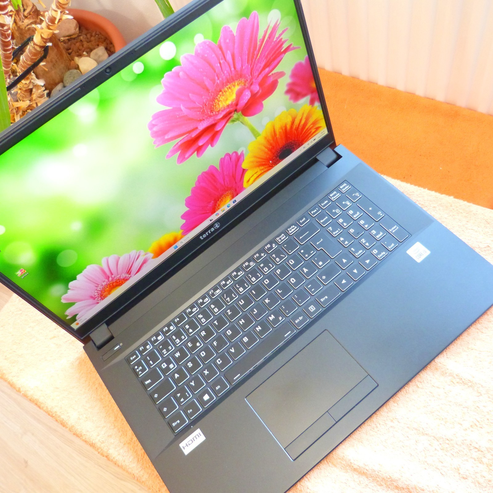 Terra 1716 17-inch Full HD 144Hz Ultrabook | i5 10th Gen | SSD | Windows 11…