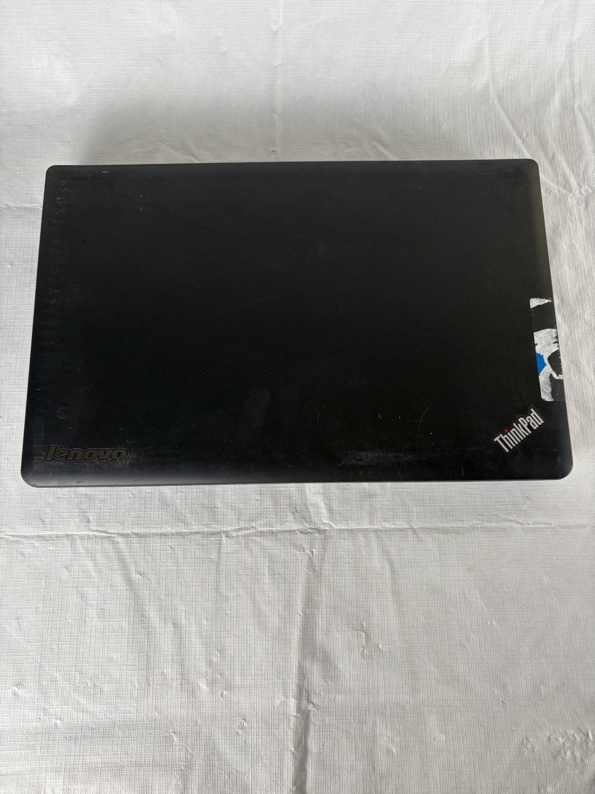 LOT OF 7 LENOVO THINKPAD E530 Laptop w/ Core i3 2.20 GHZ No HD/Battery Untested