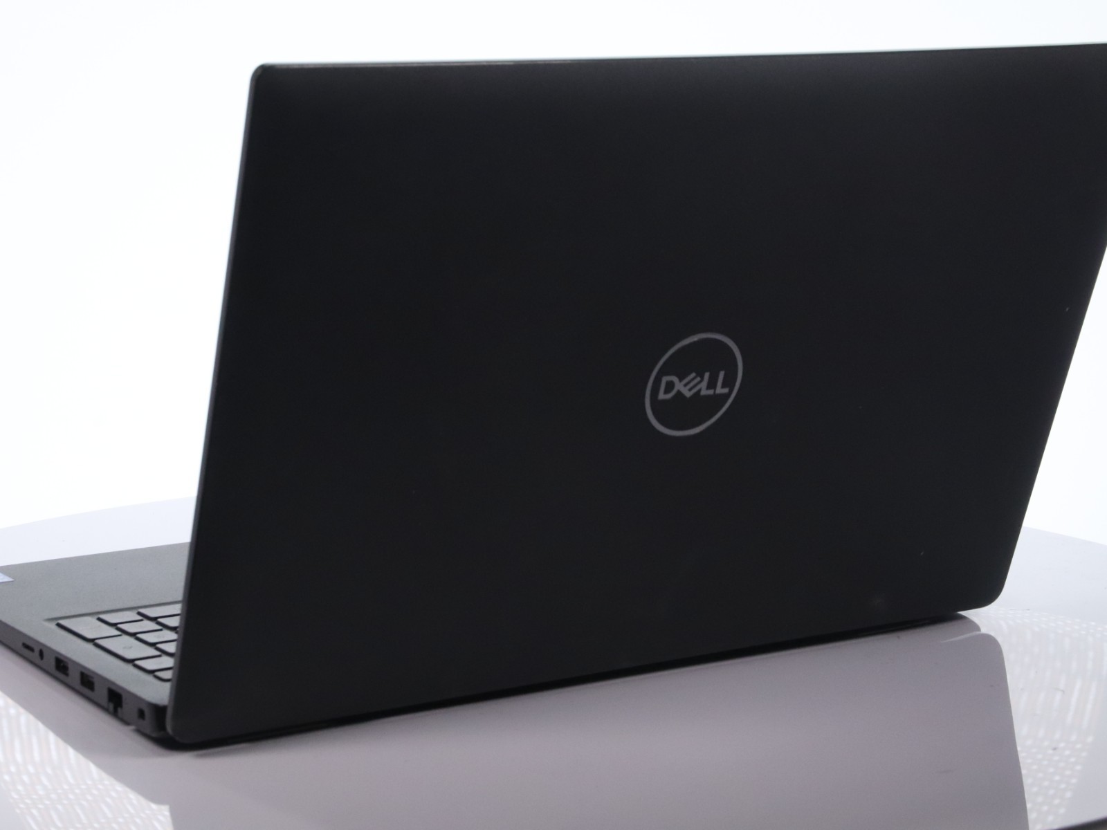 Dell Latitude 3520 Core i7-1165G7 8GB RAM 256GB SSD Win11Pro
