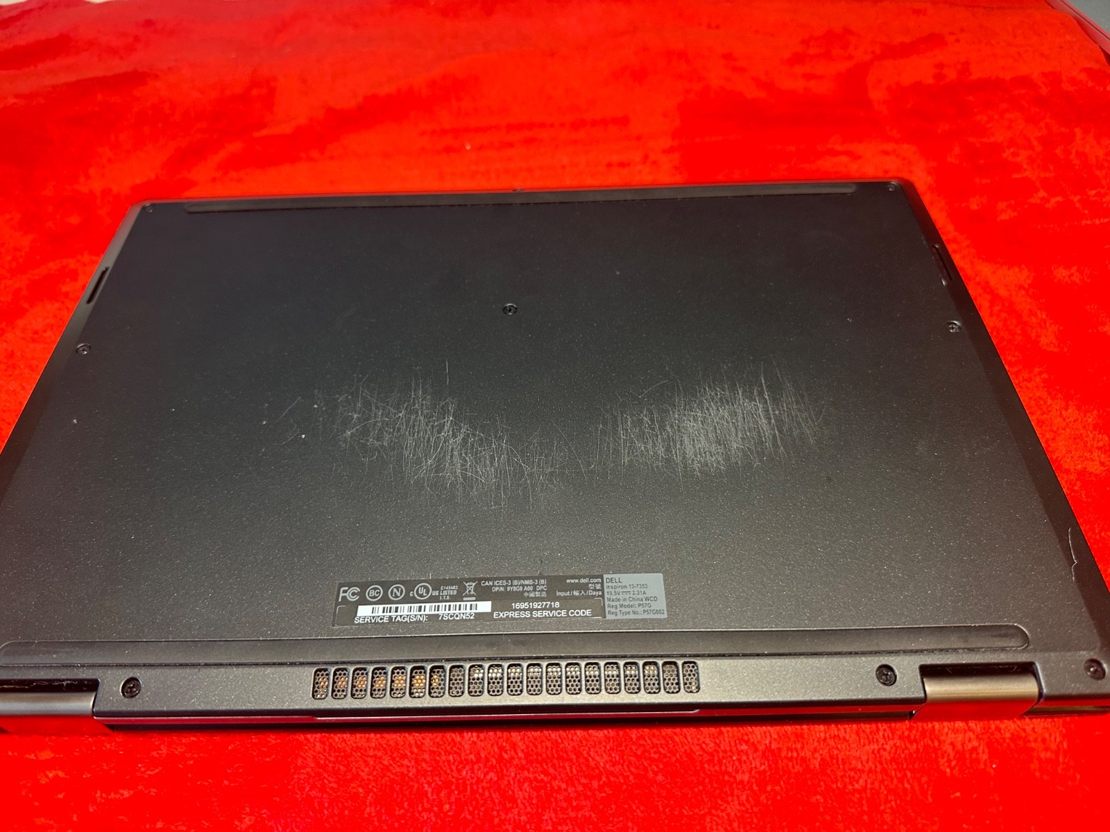 Dell Inspiron 13-7353 2-in-1 13.3″ Touch i7-6500U 8GB RAM 256GB SSD (Windows 10)