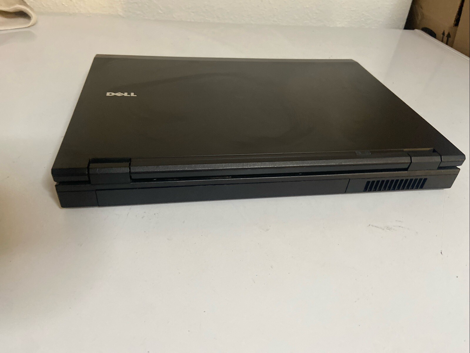 Dell Latitude E5400 Laptop Core 2 Duo CPU, 320 HD 3GB RAM Windows 10 Pro