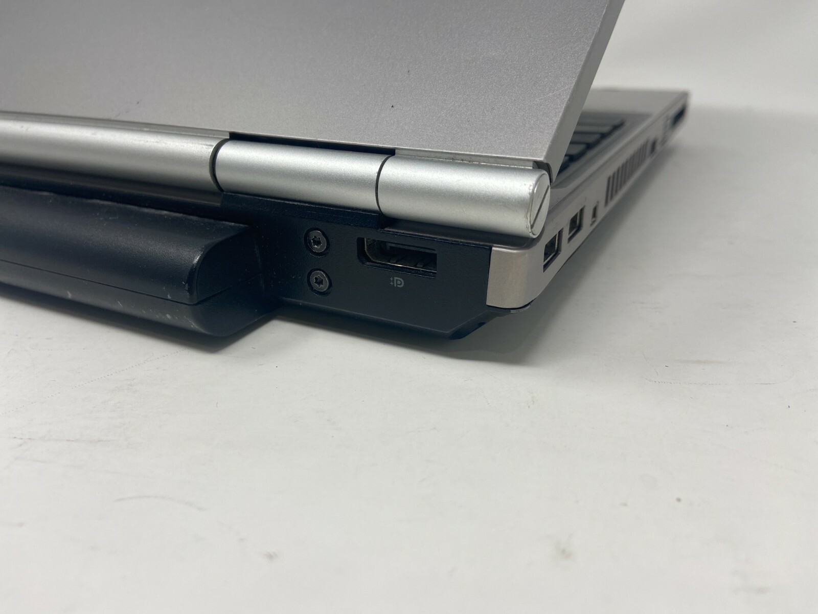HP EliteBook 8560p 15″ Core i7-2620M 2.7GHz 8GB 256GB SSD Wn10 AMD Gaming Laptop