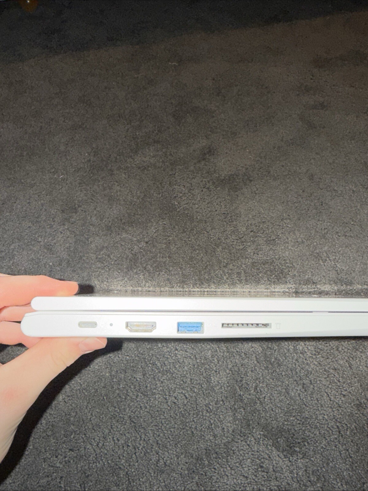Lenovo Chromebook 2nd Gen white – Great Condition