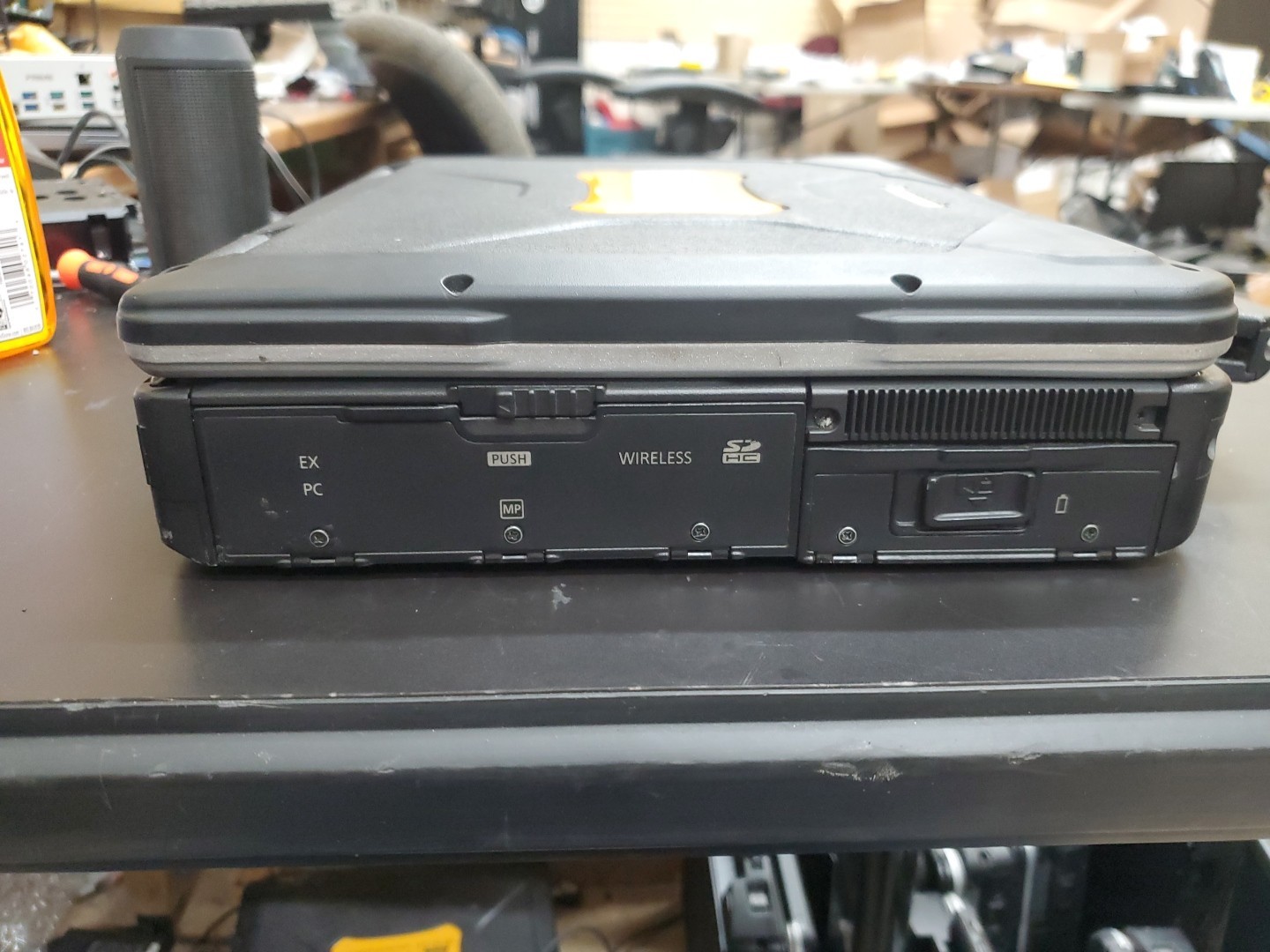 Panasonic Toughbook CF-31 MK-1 i5 520M @ 2.40GHz 8GB 35920HRS Diesel