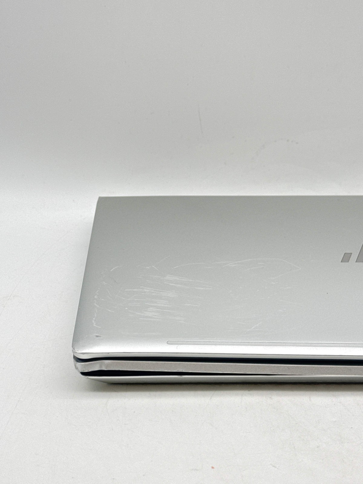 HP EliteBook 640 G10 14.0″ FHD Touch Core i5-1335U 1.30GHz 256GB SSD 8GB RAM #5