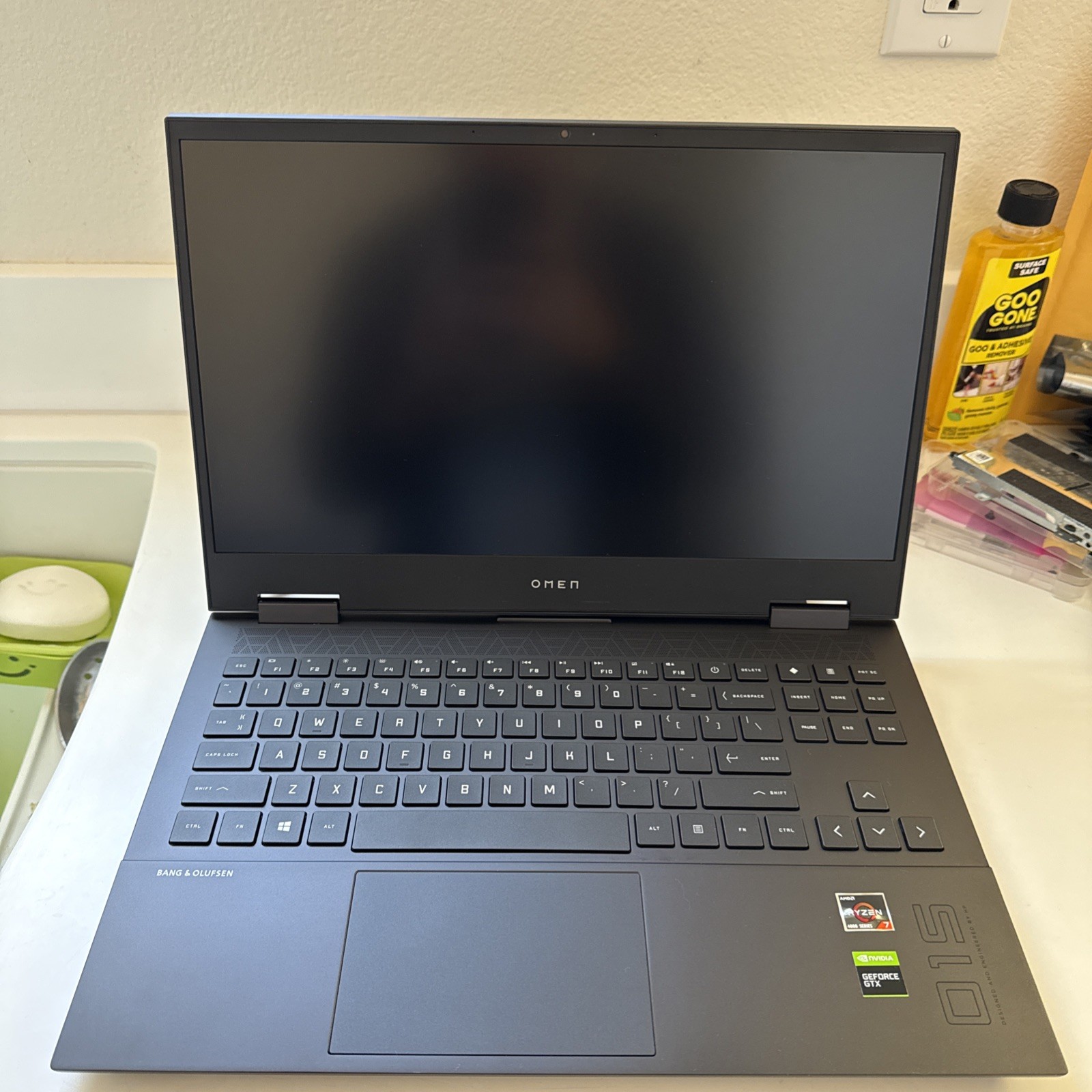 HP OMEN 15.6″ FHD Gaming Laptop AMD Ryzen 7 4800H 512GB 16GB Nvidia GTX 1660 Ti