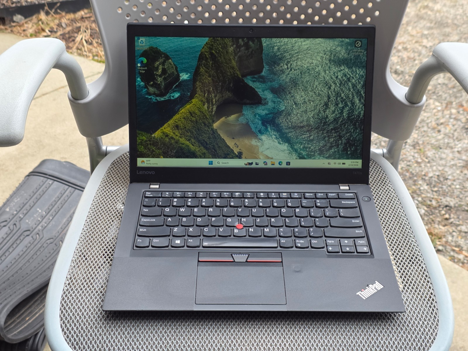 14″ Lenovo ThinkPad – i5-7300U, 20GB, 256GB NVMe M.2 SSD | W11 Ready!!