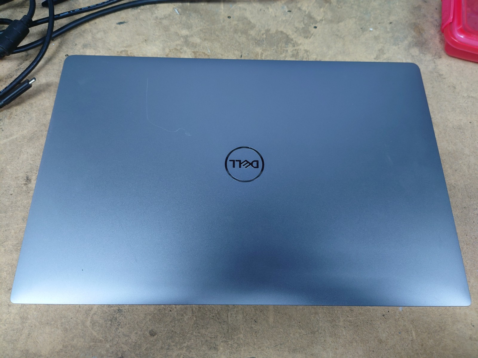 Dell Precision 5540 15.6″ FHD i7-9850H 16GB RAM No Battery/OS/SSD