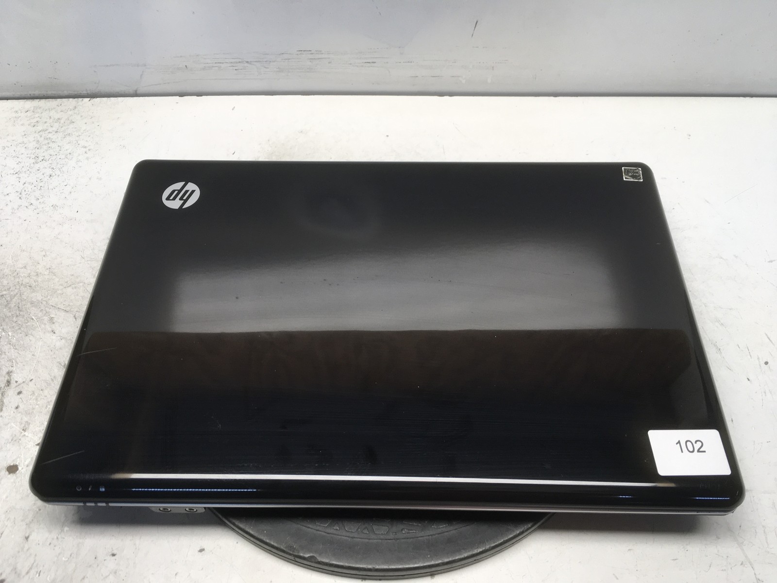 HP G61-429WM AMD Sempron M120 2100MHz 3 GB NO HDD No Batt