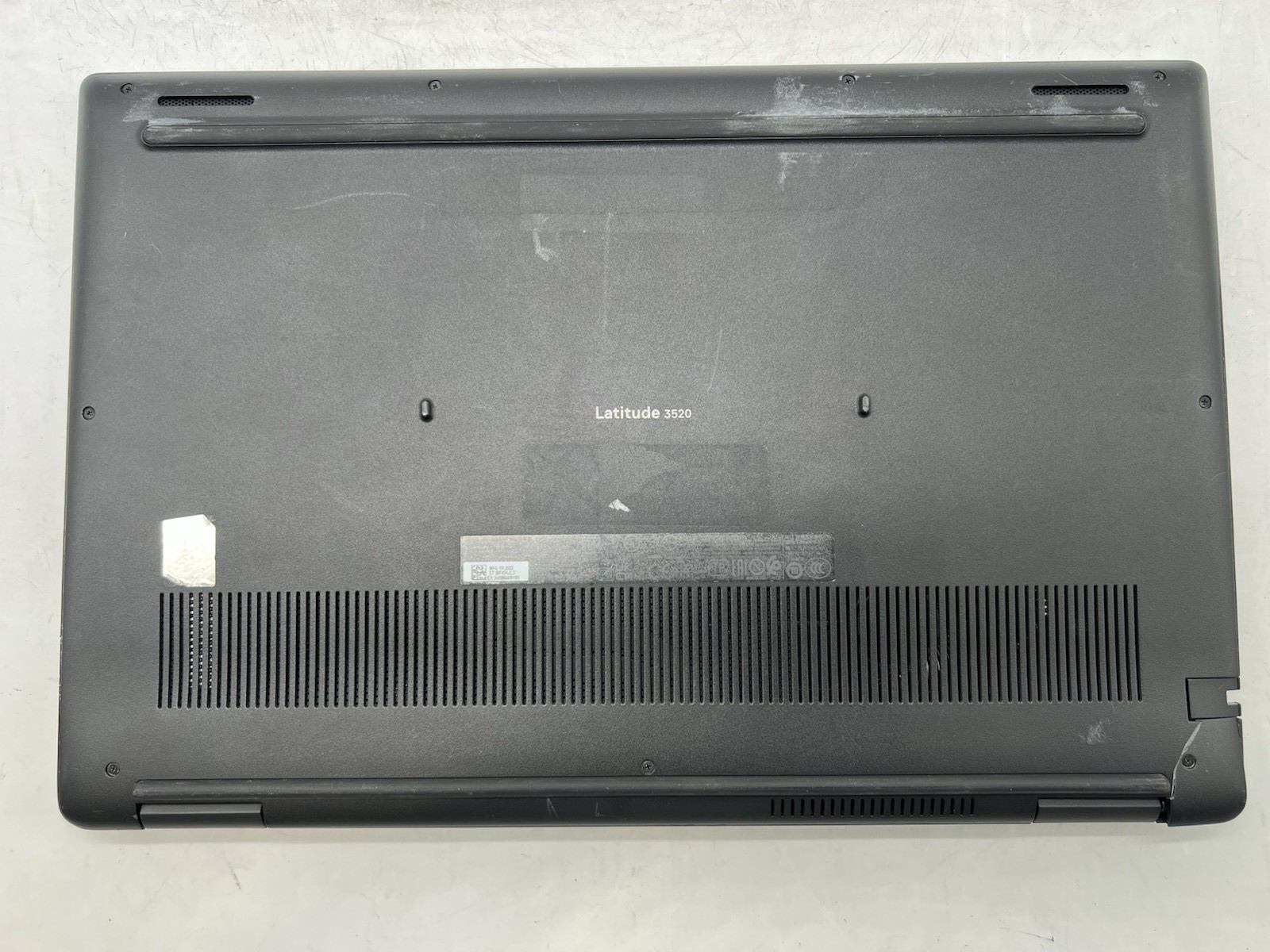 Dell Latitude 3520, i7-1165G7, @ 2.80GHz, 16GB RAM, 512GB NVMe-No OS/Adapter