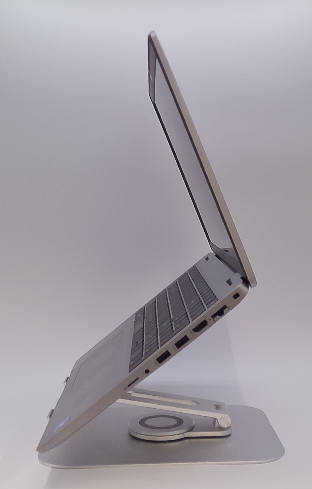 Dell Latitude 5520 Intel i5-1145G7 2.6GHz 16GB 256GB NVMe 15.6″ Win11Pro – NO AC