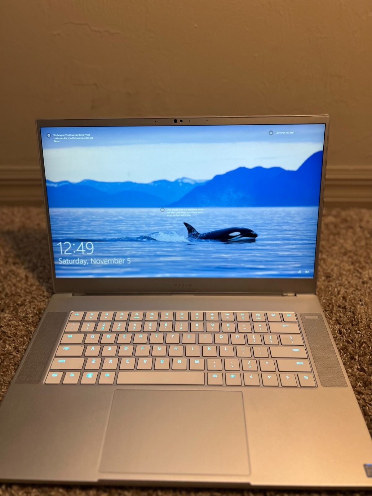 Razer Blade 15 Advanced 2021 – RTX 2060 – i7-8750H – Mercury White Edition!