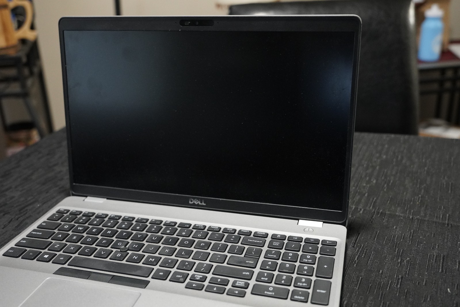 2020 Dell Latitude 15 5511 i5-10400H 16GB RAM 250GB HDD 15.6″ HD PRO Fingerprint