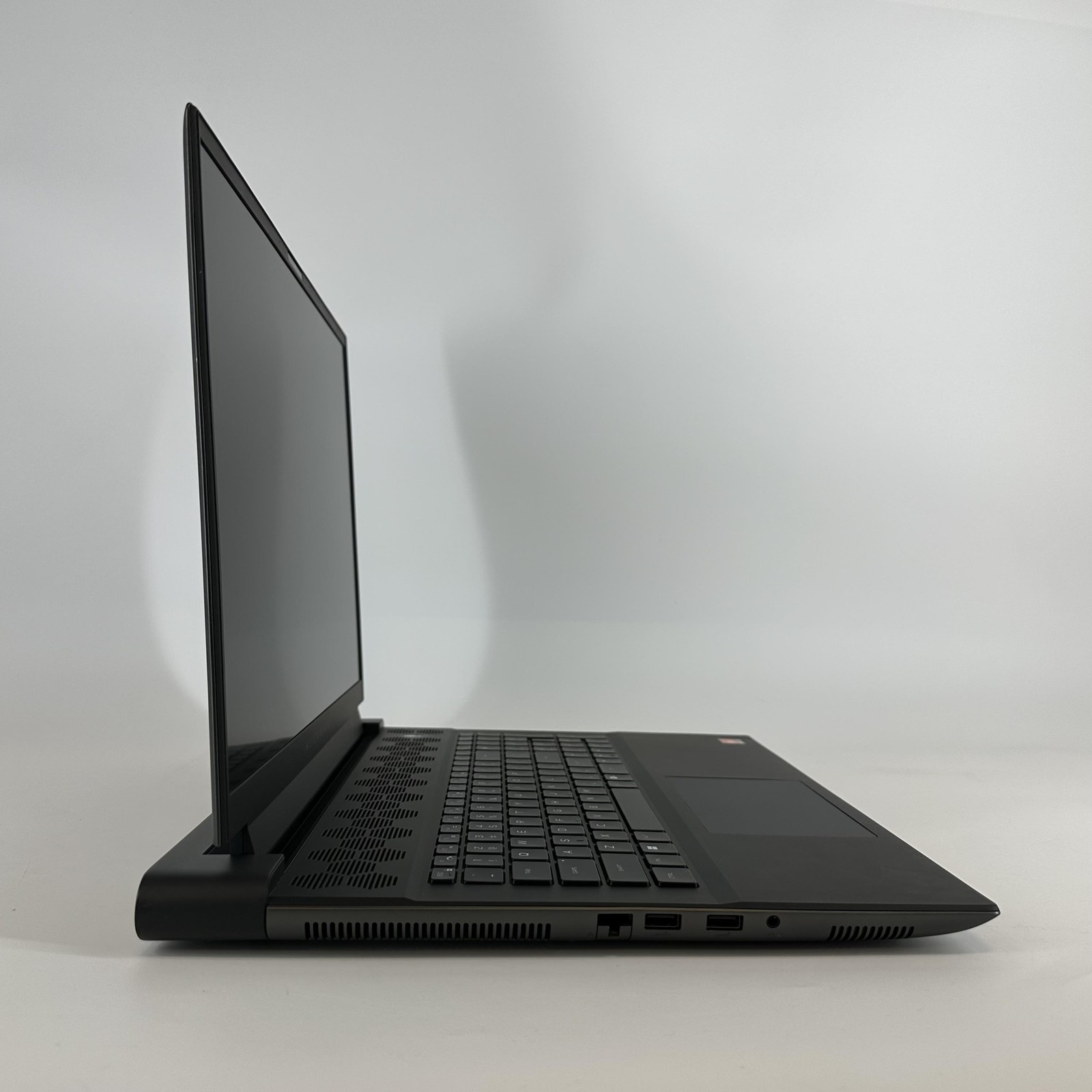 Dell Alienware M18 R1 480Hz FHD+ 2.5 GHz Ryzen 9 7945HX 64GB 4TB/512GB RTX 4090